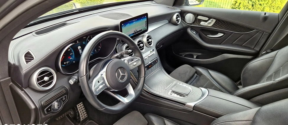 Mercedes-Benz GLC cena 164000 przebieg: 165000, rok produkcji 2020 z Chorzów małe 781
